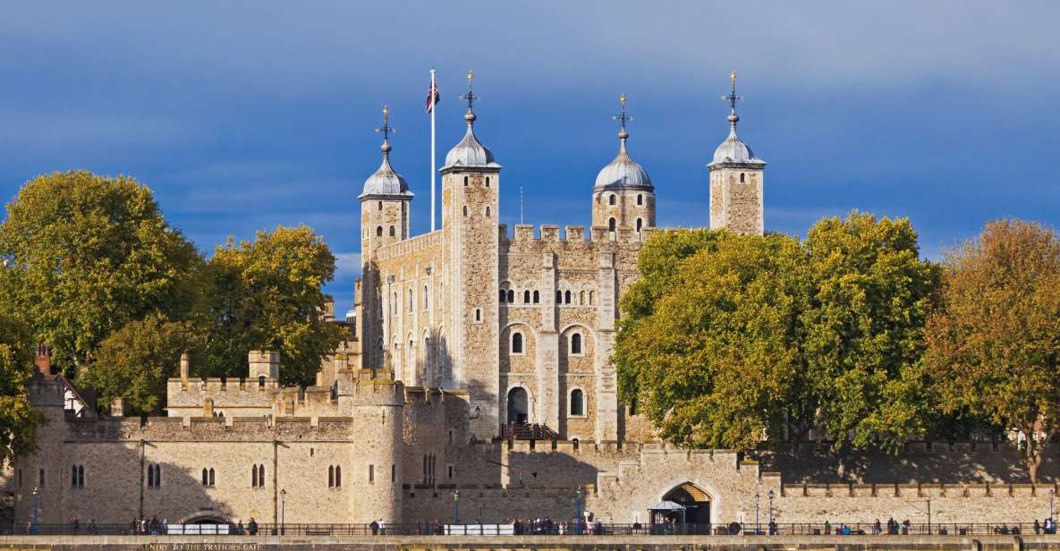 London: Harry Potter Walking Tour and Tower of London Entry - Cecil Court and House of Spells: where the streets feel theatrical