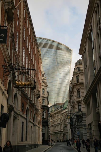 London: Hidden Secrets Of The City Guided Walking Tour - Spitalfields and Ten Bells: market streets with a darker edge