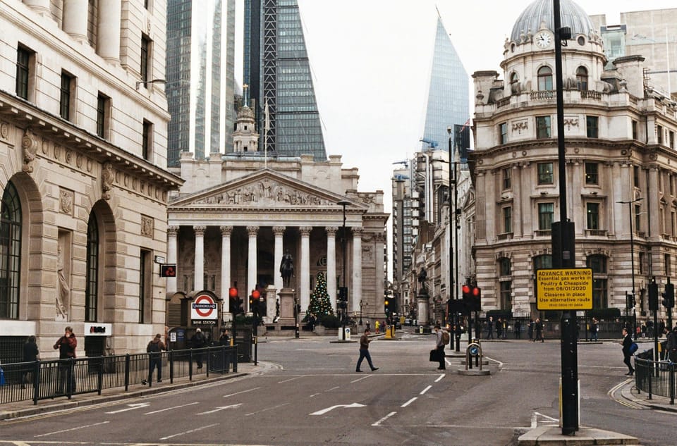 London: Hidden Secrets Of The City Guided Walking Tour - Price and value: why $33 can work (and when it might not)