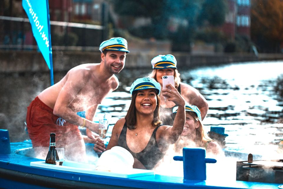 London: Hot Tub Boat Guided Historical Docklands Cruise - Practical Tips That Make the Cruise Smoother
