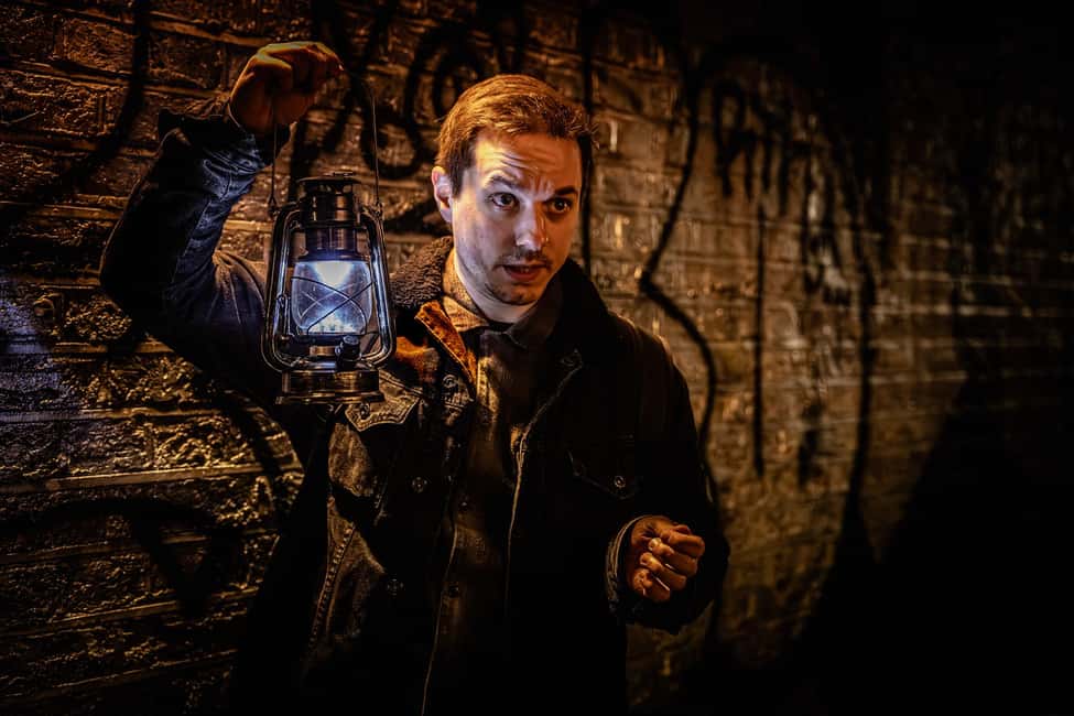 London: Interactive Jack the Ripper Walking Tour - The interactive detective pack: evidence collection and the identity discussion
