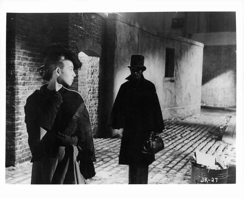 London: Jack the Ripper Small Group Tour - Whitechapel Road: the victim-led walk that sets the mood