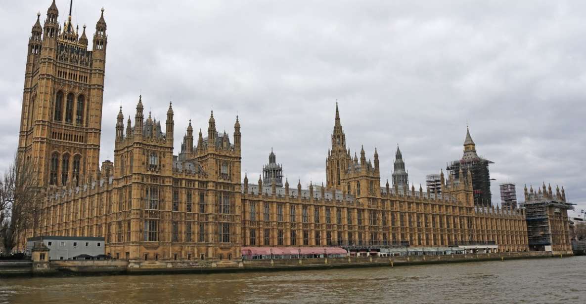 London: Kew to Westminster River Thames Cruise - Westminster Pier arrival: how to use it for Palace of Westminster and National Archives