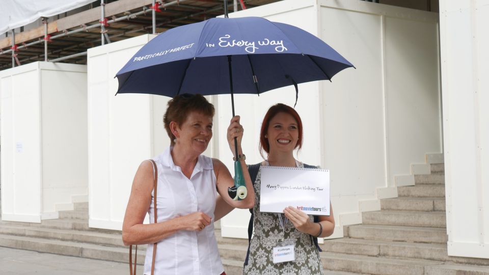 London: Mary Poppins Walking Tour - Mary Poppins fans and the City of London, same walk