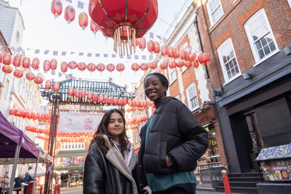 London: Notting Hill, Highlights & Markets Private Tour - Covent Garden, Neal’s Yard, and Soho/Chinatown Back Streets