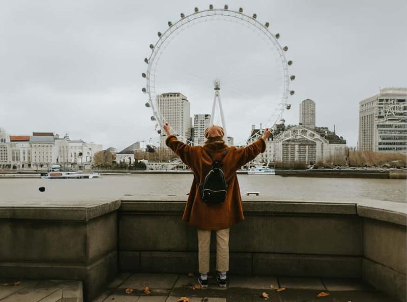 London: Private travel vacation photoshoot -Romantic Special - Key points to know before you go
