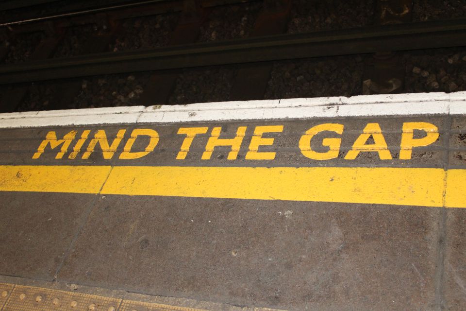 London: Private Underground and Tube Tour - Why 150 Years Underground Changes How You See Stations