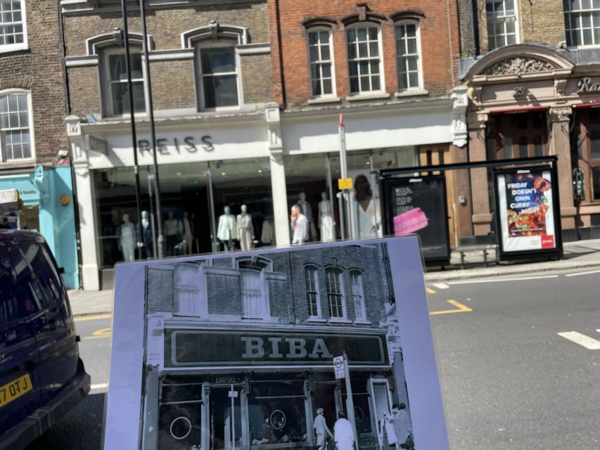 London: "Queen" Highlights Walking Tour - Passing the studios: connecting songwriting to real London streets