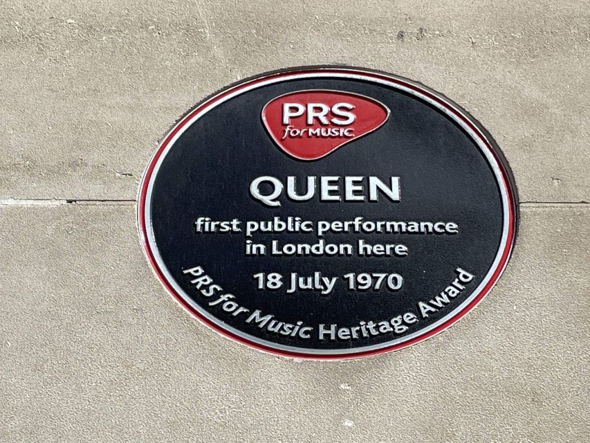 London: "Queen" Highlights Walking Tour - Kensington homes and Freddie’s story: where place meets honesty
