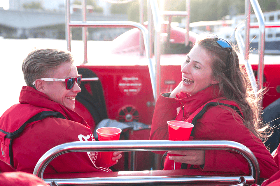 London: River Thames Sunset Speedboat Experience with Drink - London skyline views you’ll actually notice: from bridges to the Shard
