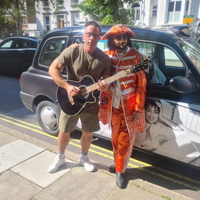 London: Rock N Roll Beatles Private Black Cab Tour - The London Palladium Moment: When Your Guide Brings the Crowd Back