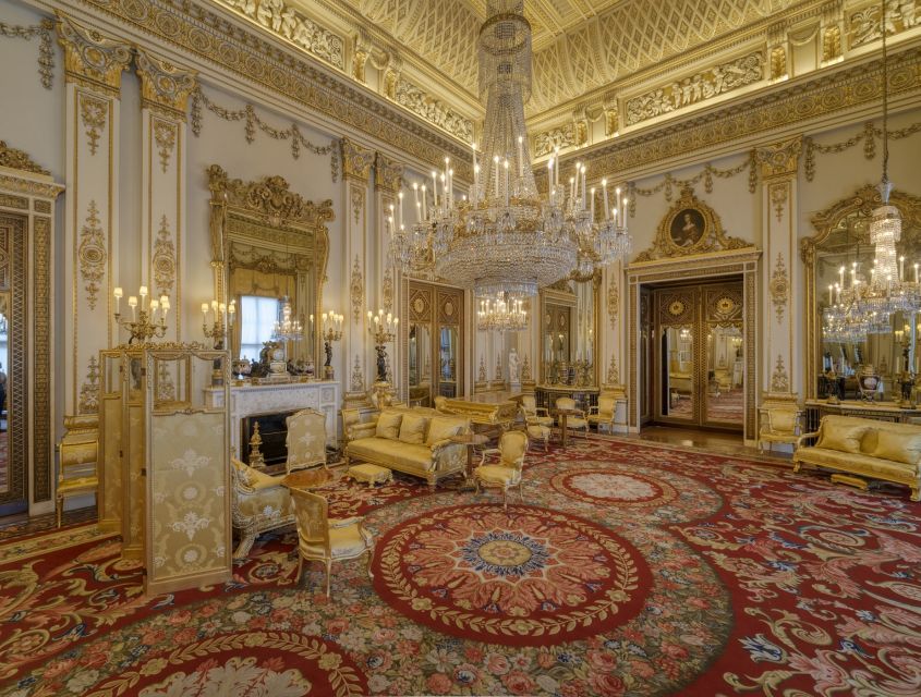 London: Royal Walking Tour and Buckingham Palace Audio Tour - Meeting at St James Square (and what to do if it’s closed)