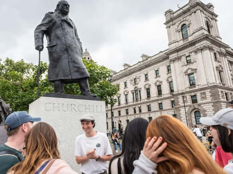 London: See 30+ Top Sights and Eat 8 British Foods Tour - The Underground jump and South Bank swing