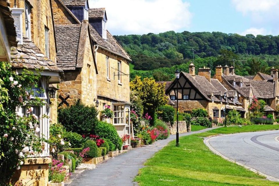 London: Small Group Cotswolds Trip with Bourton-on-the-Water - The Minibus Ride: Comfort, Air-Conditioning, and Real-World Quirks