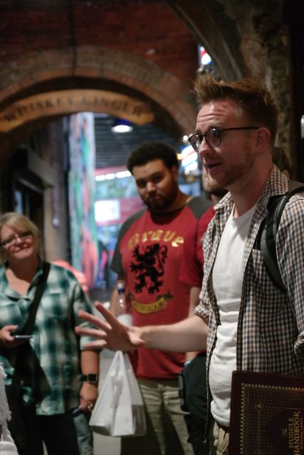 London: Small Group Harry Potter Locations Walking Tour - Meeting at Leadenhall Market: why small groups change everything