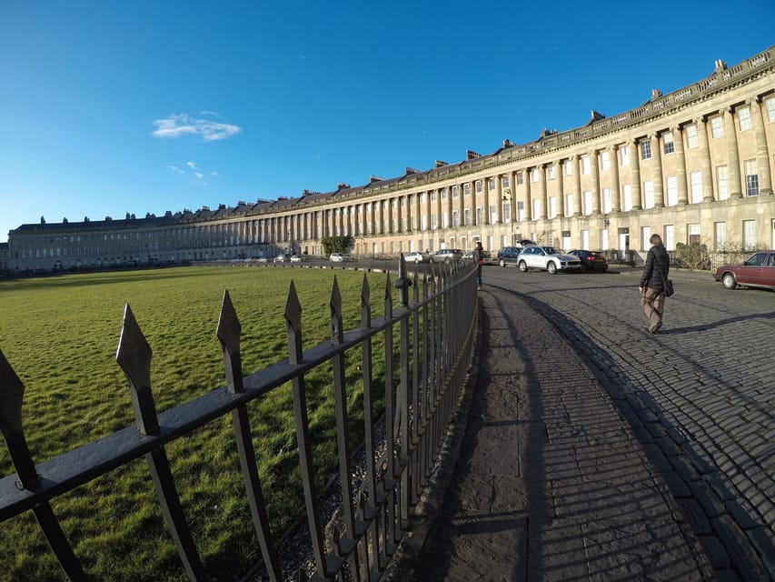 London: Stonehenge & Bath Day Trip with Optional Roman Baths - Coach and guide dynamics: why the day often feels smooth