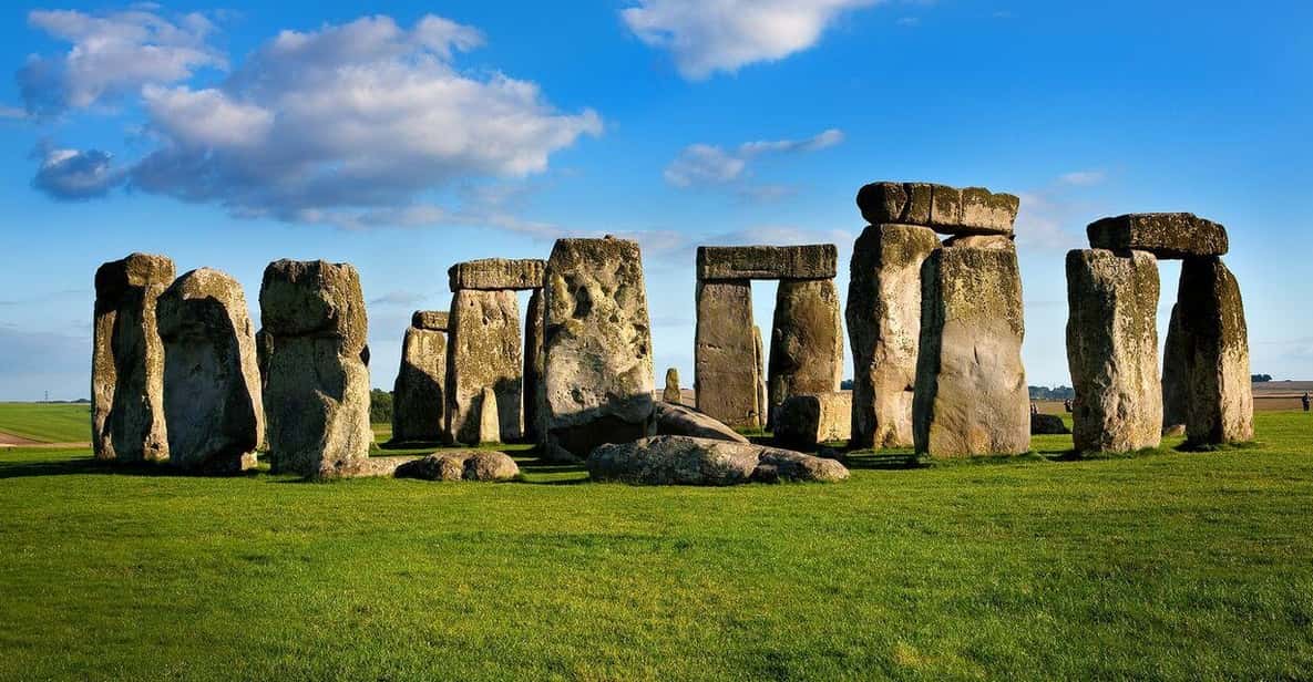 London: Stonehenge & Bath Day Trip with Optional Roman Baths - Stonehenge with a Visitor Center stop: what you should focus on