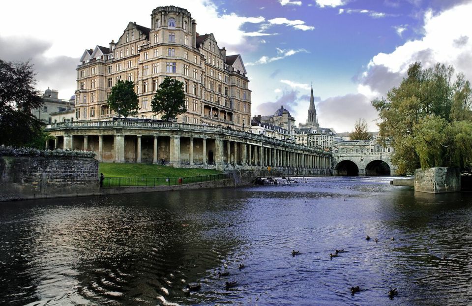 London: Stonehenge, Stratford-Upon-Avon, and Bath Day Trip - Bath on your terms: Georgian streets and a lot of breathing room