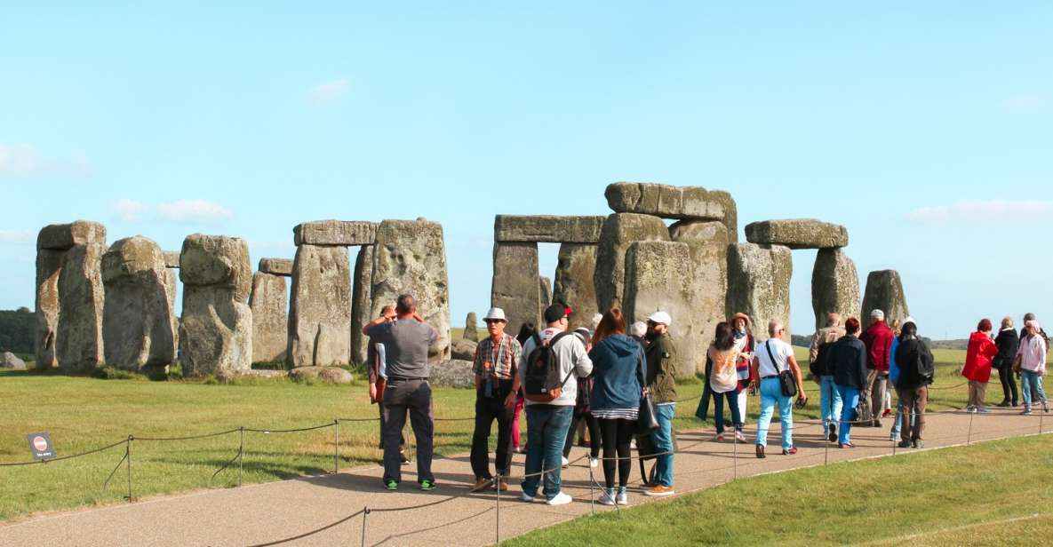 London: Stonehenge, Windsor, and Bath Day Trip by Bus - Windsor Castle Entry: What You Can See in the Time You Have