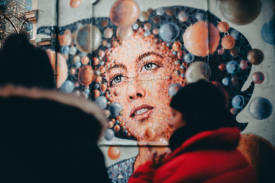 London: Street Art and Graffiti Guided Walking Tour - Old Spitalfields to Brick Lane: East End Art History on Foot