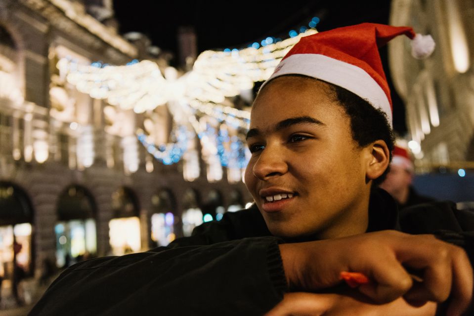 London: Tootbus Christmas Lights Tour incl walking tours - Key Points You’ll Actually Use