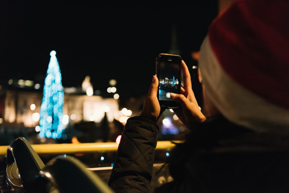 London: Tootbus Christmas Lights Tour incl walking tours - The Guide + Audio Setup: Where Value Comes From (and Where It Can Break)