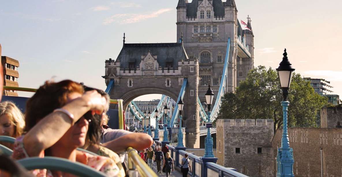 London: Tootbus London by Night Bus Tour - Comfort and timing when you have only 90 minutes