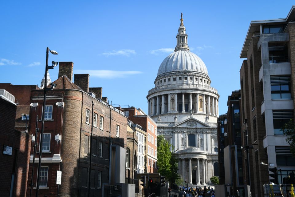 London: Top 30 Sights Tour and Sherlock Holmes Museum - How the day feels on your feet (and how to prepare)