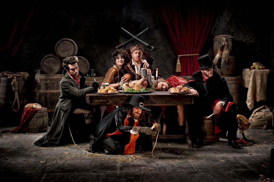 London: Top 30 Sights Walking Tour and London Dungeon Entry - Downing Street and Parliament Square: what you’ll actually get to see