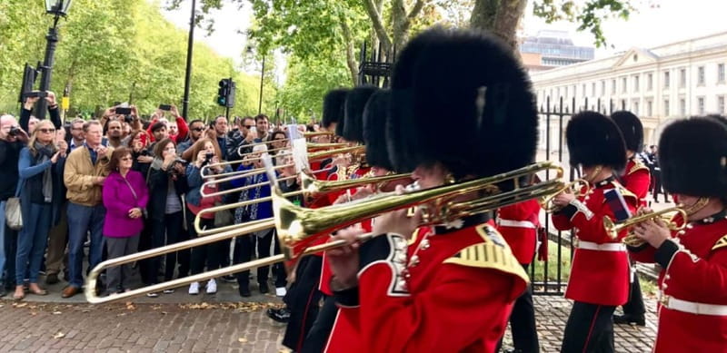 London: Ultimate One-Day Tour with Tower, Abbey & Cruise - The Thames cruise: a real break, not just a scenic detour