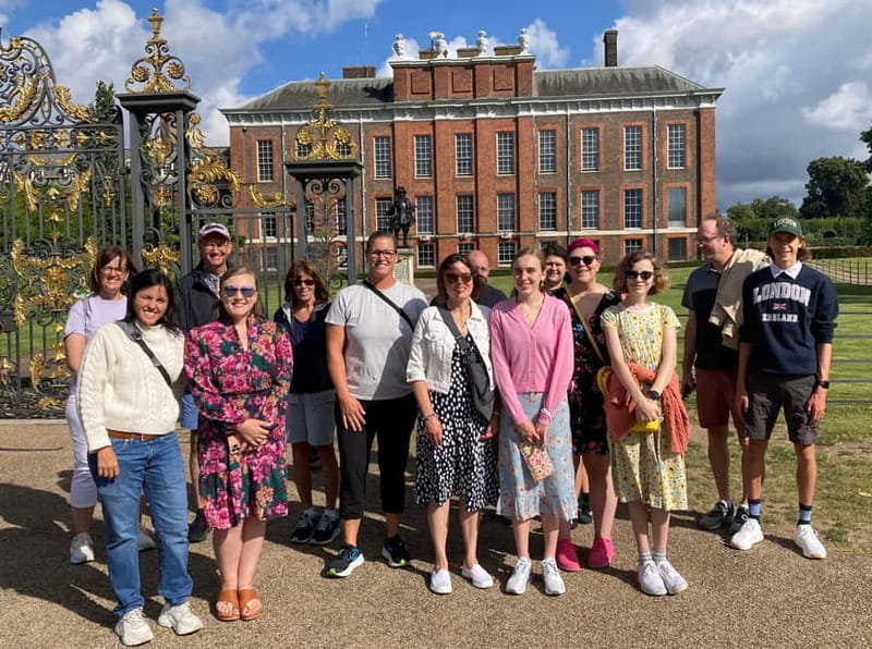 London: VIP Kensington Palace Gardens Tour & Royal High Tea - Guides make or break this day: what to ask and how to use their expertise