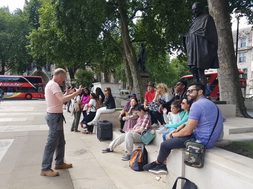 London: Westminster Abbey & Churchill War Rooms Walking Tour - Westminster Abbey: coronations, monarchy burials, and using your hour well