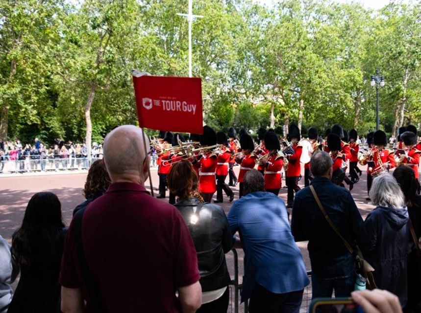 London: Westminster Abbey, Tower of London and Boat Tour - Walking load, weather, and who this day trip suits best
