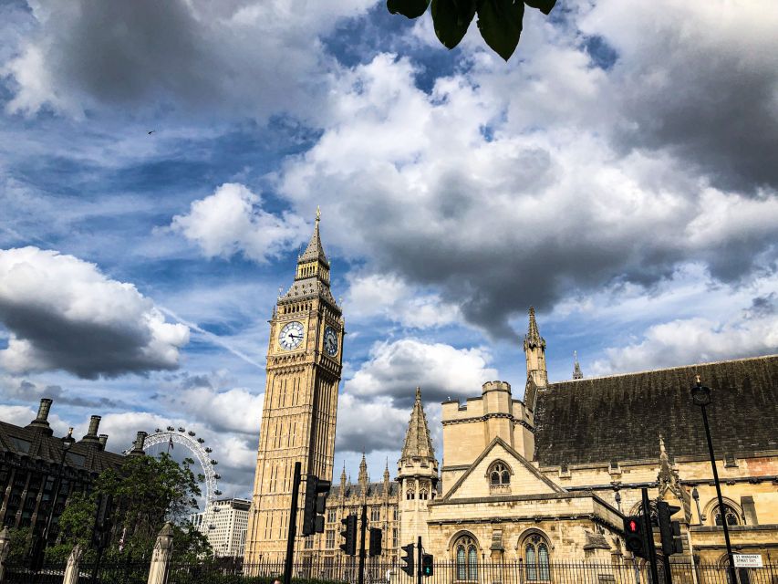 Royal London: from Saxons to Tudors & Stuarts Walking Tour - The Tudor romance thread: Henry VIII and Anne Boleyn’s marriage