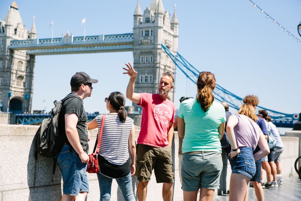 Secrets of London Bike Tour: Thames, Tower Bridge & Market - Tower Bridge and Tower of London: why these stops land so well