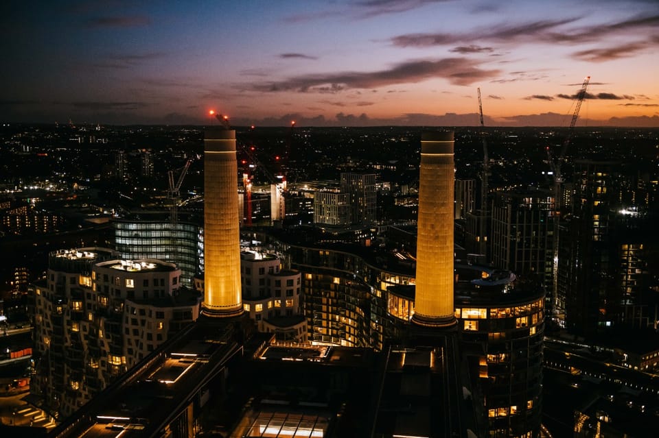 The Chimney Lift at Battersea Power Station - Duration and Flow: Is It Really Worth an Hour?