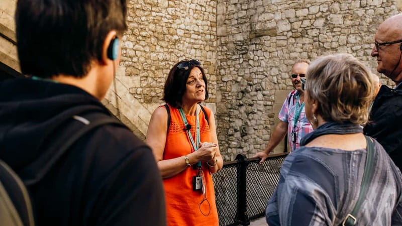 Tower of London Tour with Crown Jewels, plus River Cruise - Key things to know before you go